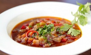 sopa de vegetais para a dieta de 6 pétalas